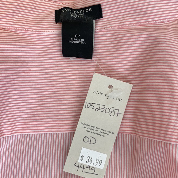 Ann Taylor Short-Sleeve Button Down Blouse-0P - Picture 6 of 7